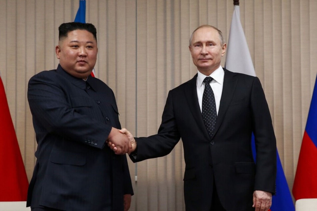 Диктатори РФ та КНДР Володимир Путін та Кім Чен Ин. Фото: росЗМІ